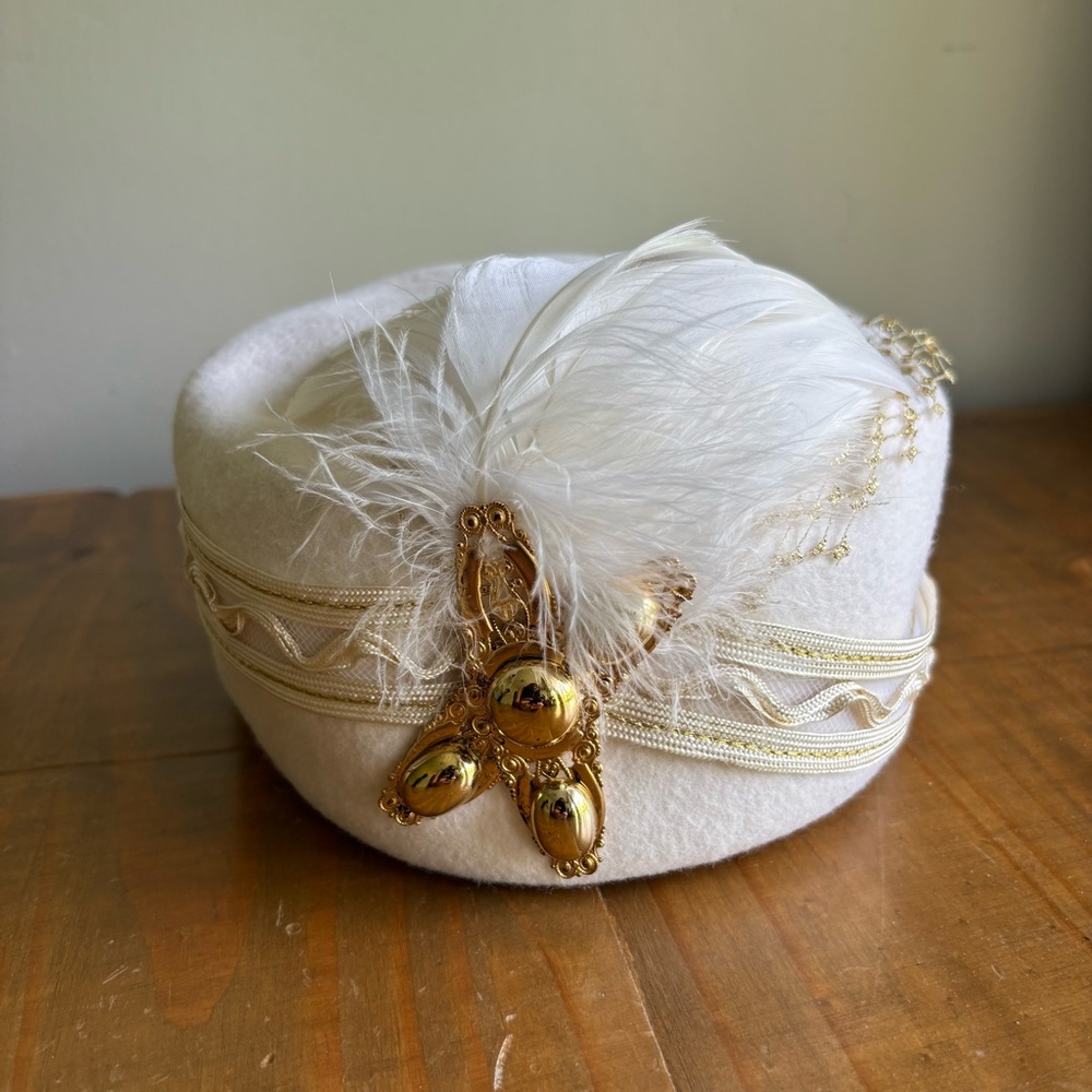 Vintage Mr. D' Wool Felt Bowler Hat-Feathers/Gold Medallion/Trim-Ladies OS-White